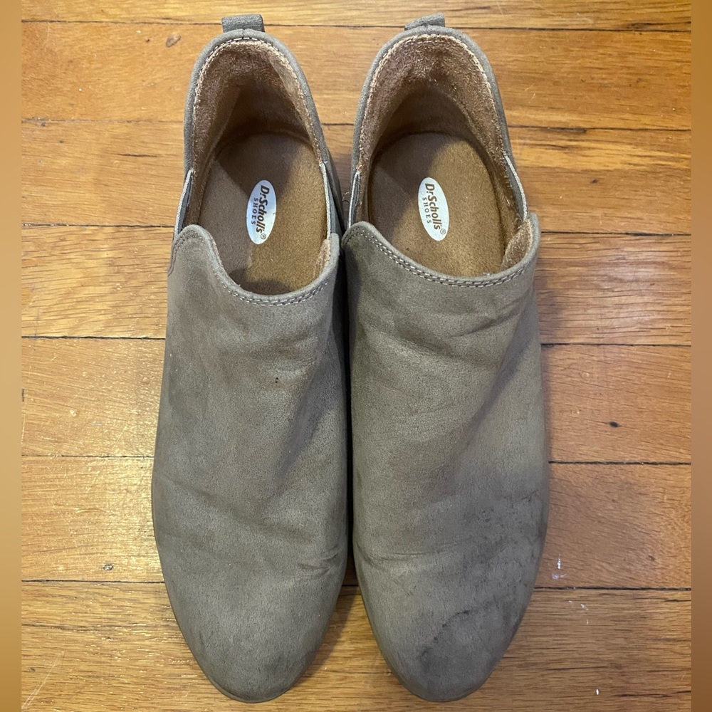 Dr Scholl’s tan booties